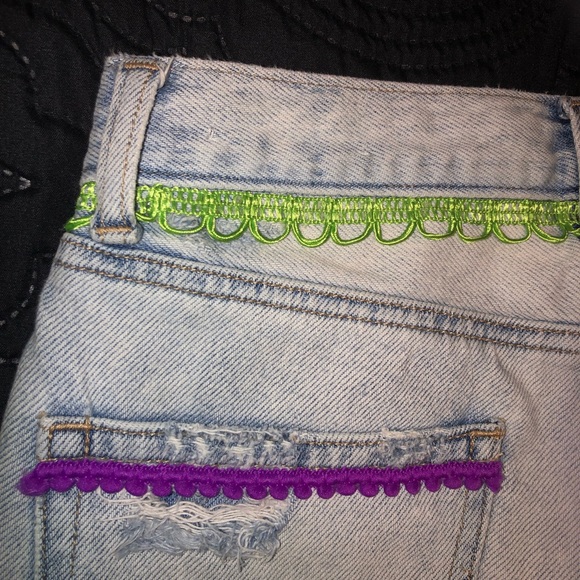 Custom funky jeans - Picture 3 of 7